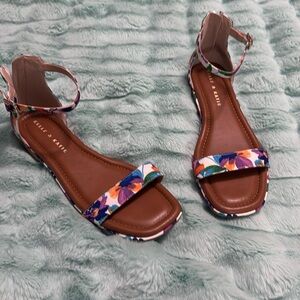 Women’s Kelly and Kate sandal size 7.5